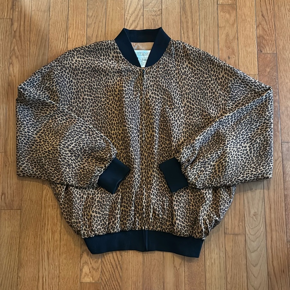 Silk animal print bomber jacket. Sz M. So on trend this Fall!